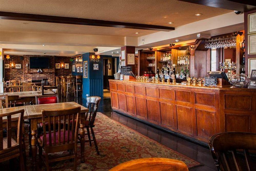 The Swan Hotel Staines-upon-Thames Eksteriør billede