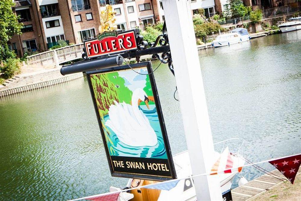 The Swan Hotel Staines-upon-Thames Eksteriør billede