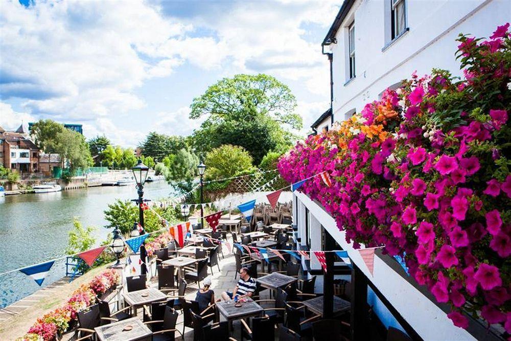 The Swan Hotel Staines-upon-Thames Eksteriør billede