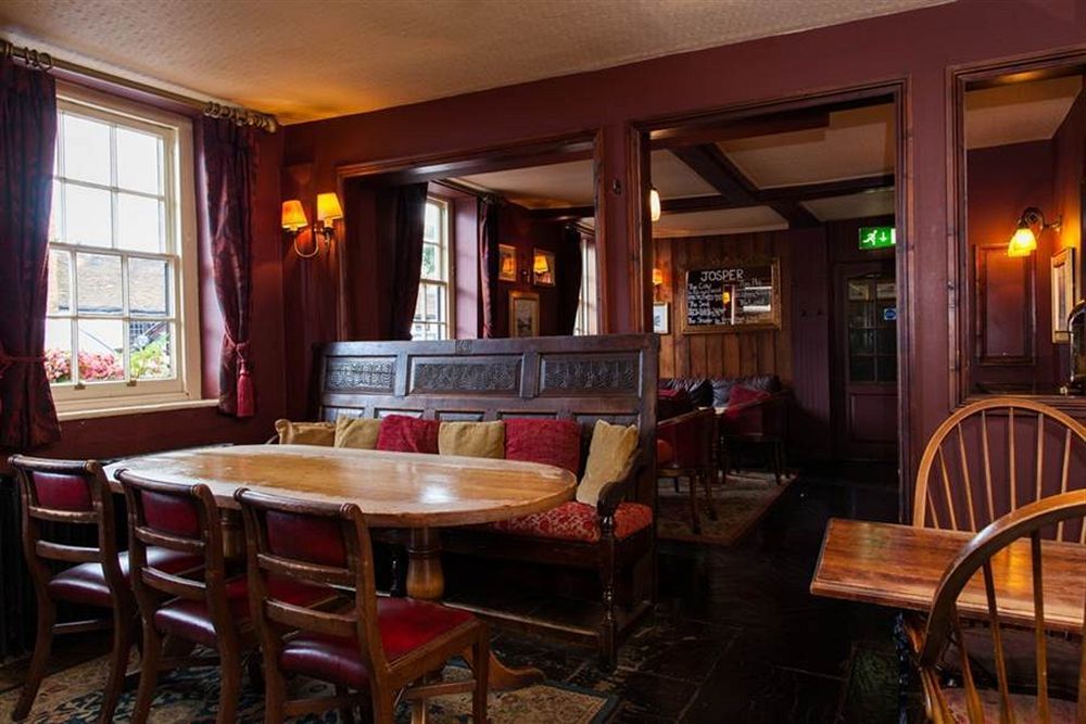 The Swan Hotel Staines-upon-Thames Eksteriør billede